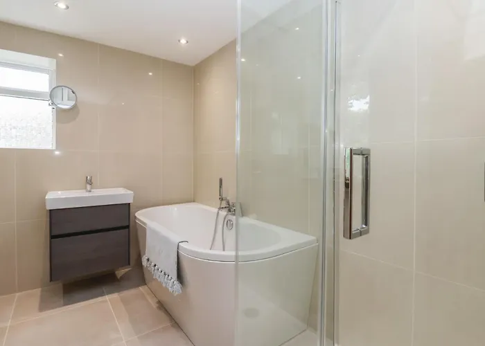 펜션 Cliffe House 해러게이트